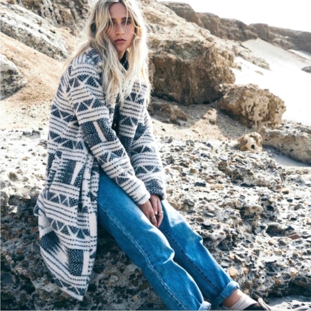 The Buckle Billabong Montreal Polar fleece long coat L